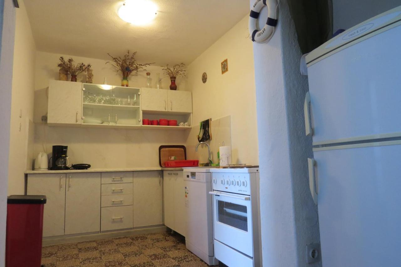 Apartments Feral 2 Baška Voda Εξωτερικό φωτογραφία