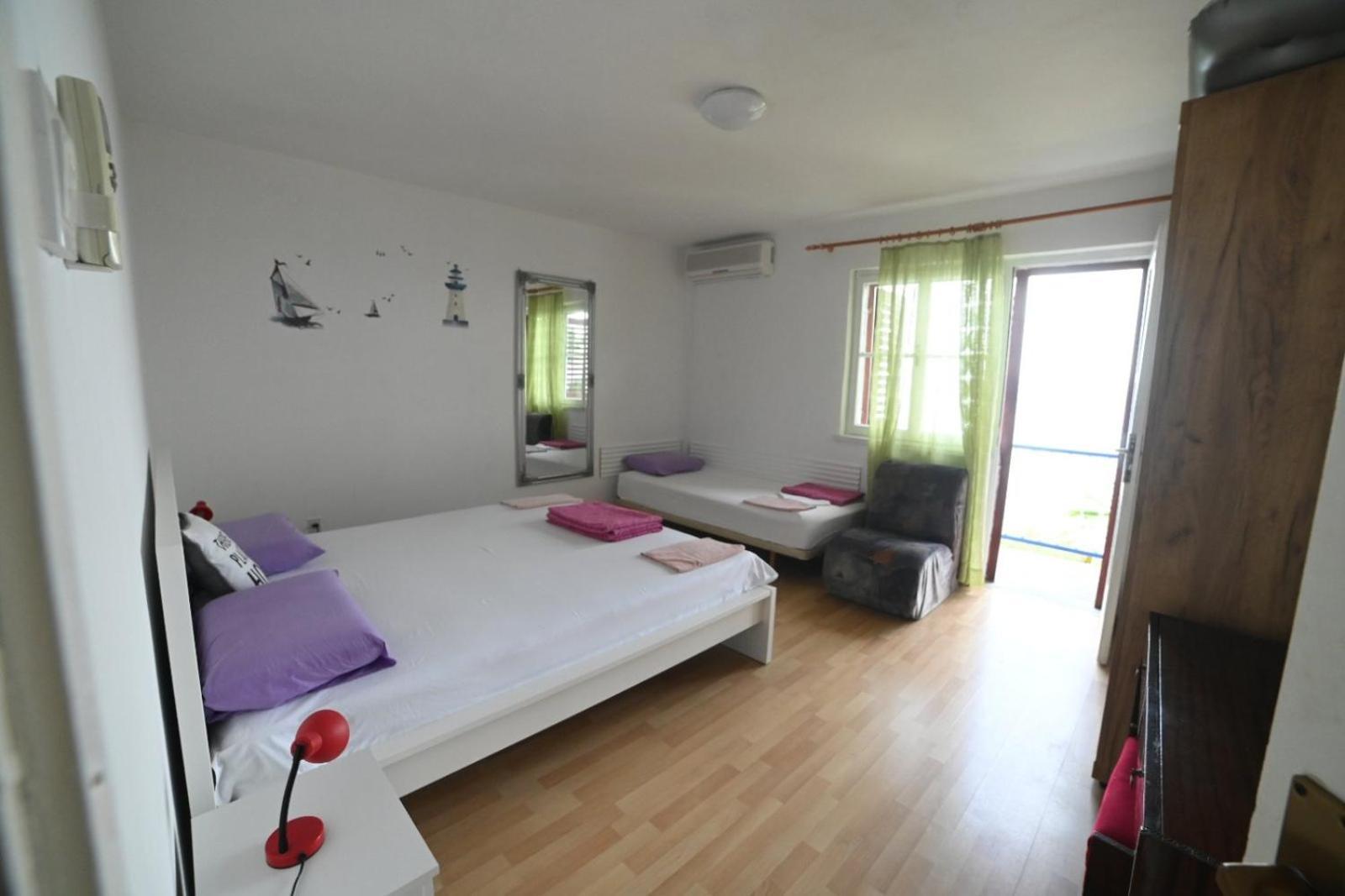 Apartments Feral 2 Baška Voda Εξωτερικό φωτογραφία